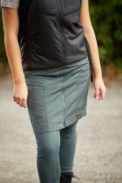 Lundhags Tiven Ws Skirt Outdoorrock (dark-agave) 7 Lundhags Tiven Ws Skirt Outdoorrock (dark-agave) -Camping Verkaufsgeschäft Lundhags Tiven Ws Skirt Outdoorrock dark agave D 1124092 656 Bild 3